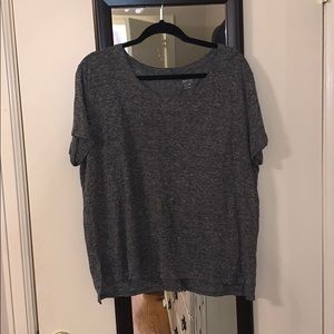 Light great boyfriend linen tee